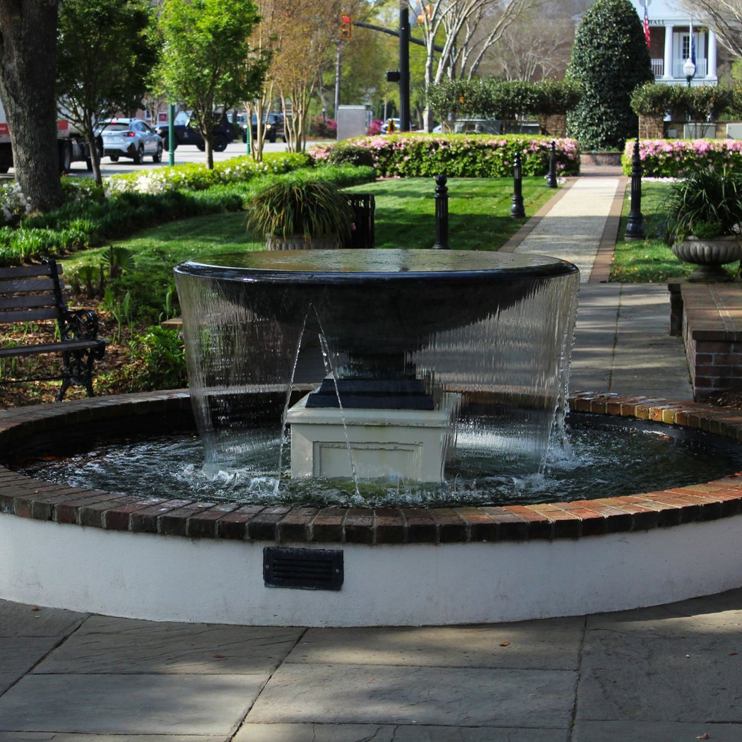 Hutchinson Square 3